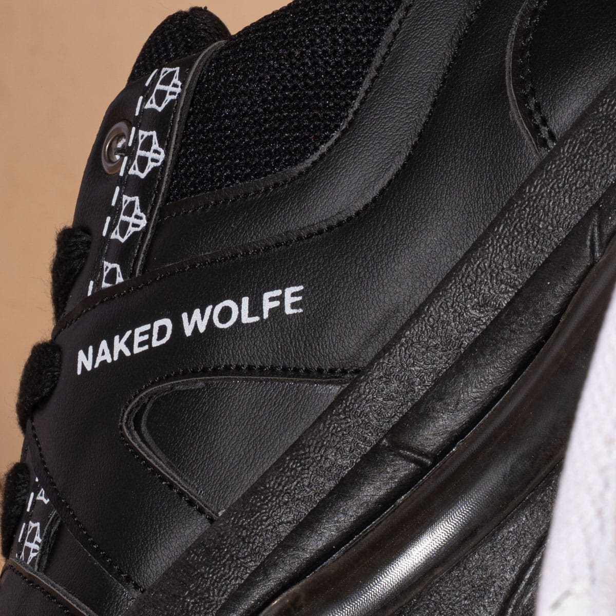 حذاء نيكد وولف Naked Wolf - الصورة 6