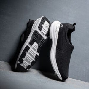 سكيتشر مستورد S19